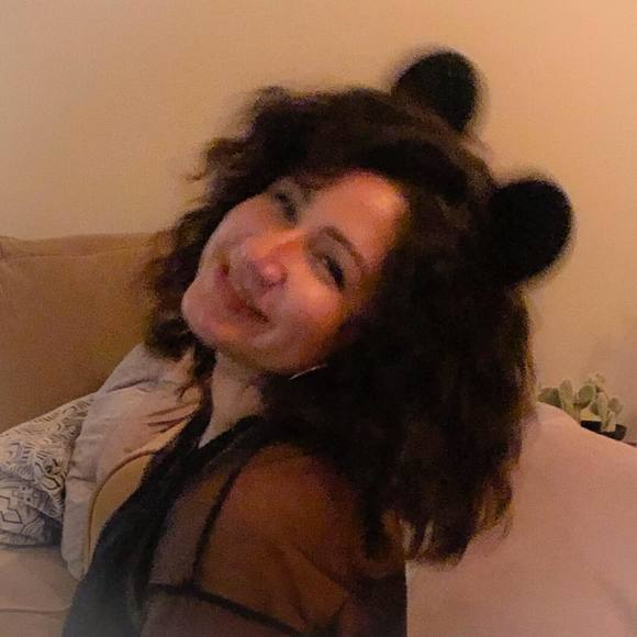 Meet your Posher, Lucy - Picture 1 of 1